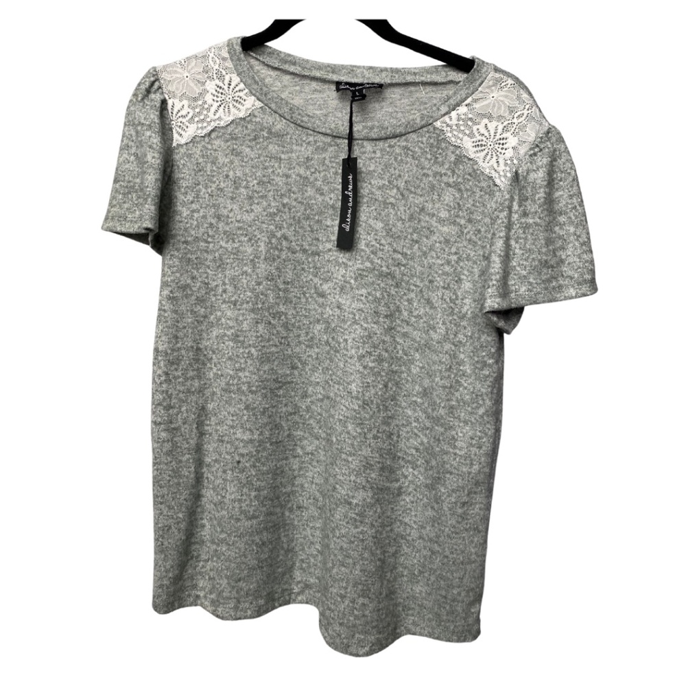 : knit green tshirt